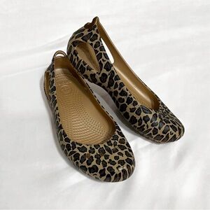 Crocs Kadee Leopard Animal Print Ballet Flats Sz 7